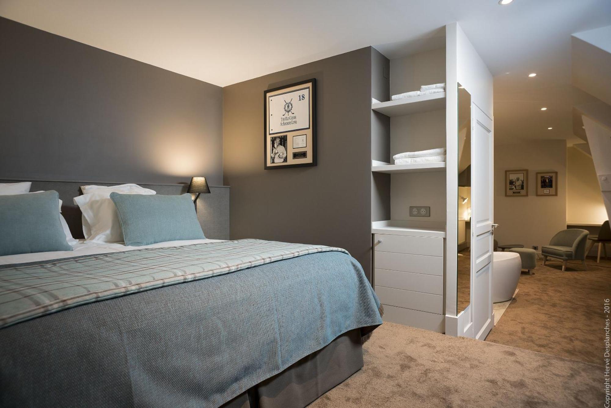 Hotel Grand Slam Le Vaudreuil Zewnętrze zdjęcie