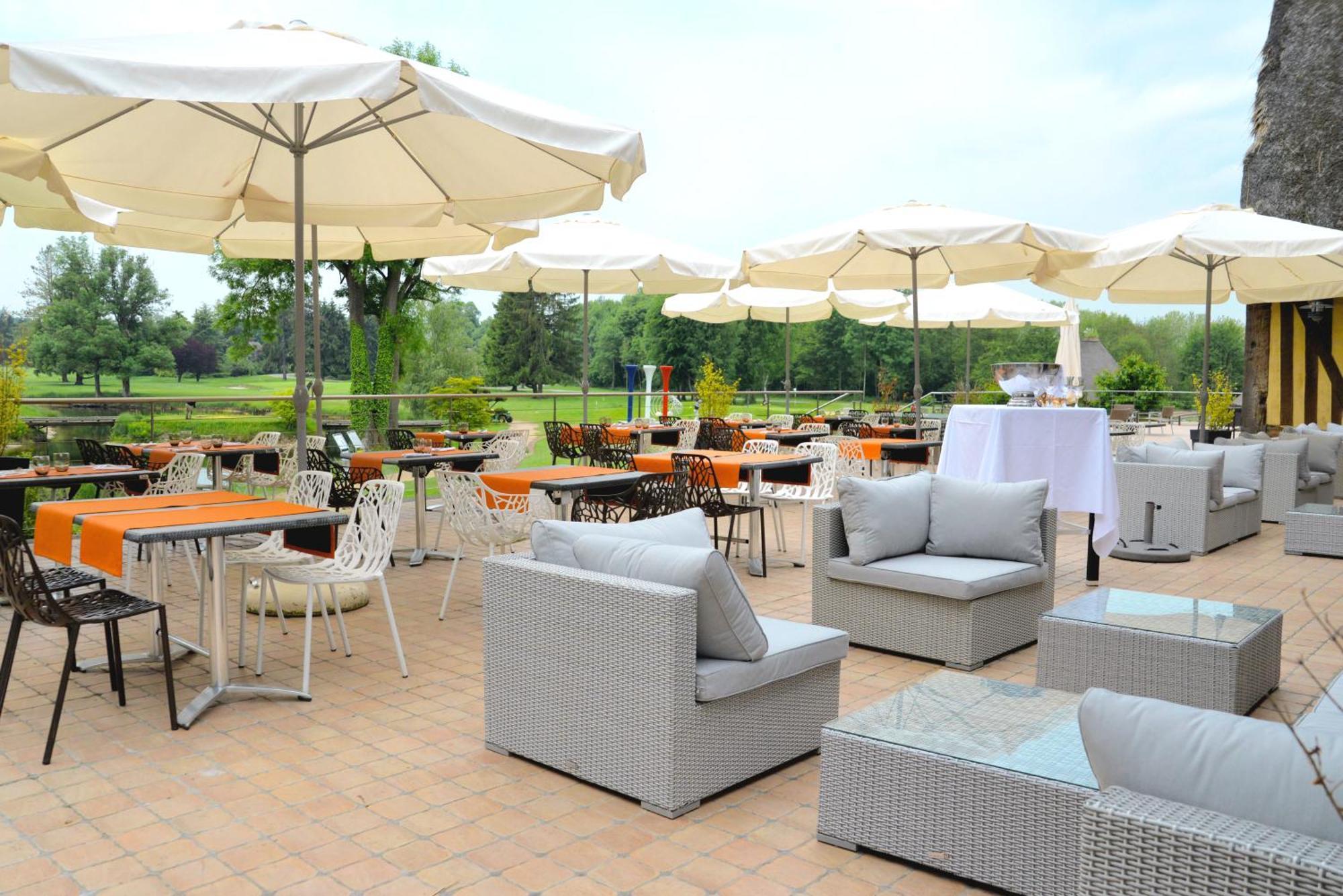 Hotel Grand Slam Le Vaudreuil Zewnętrze zdjęcie