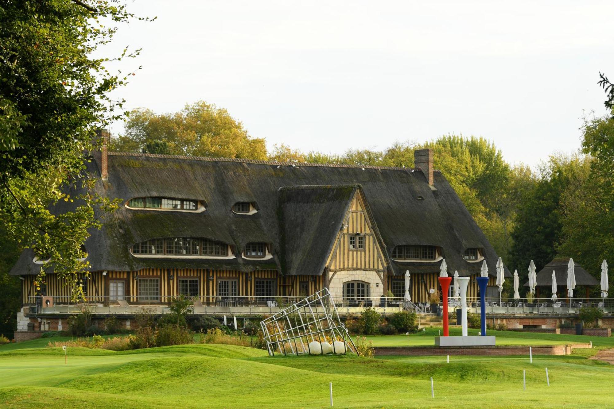 Hotel Grand Slam Le Vaudreuil Zewnętrze zdjęcie