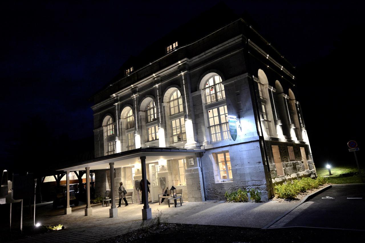 Hotel Grand Slam Le Vaudreuil Zewnętrze zdjęcie