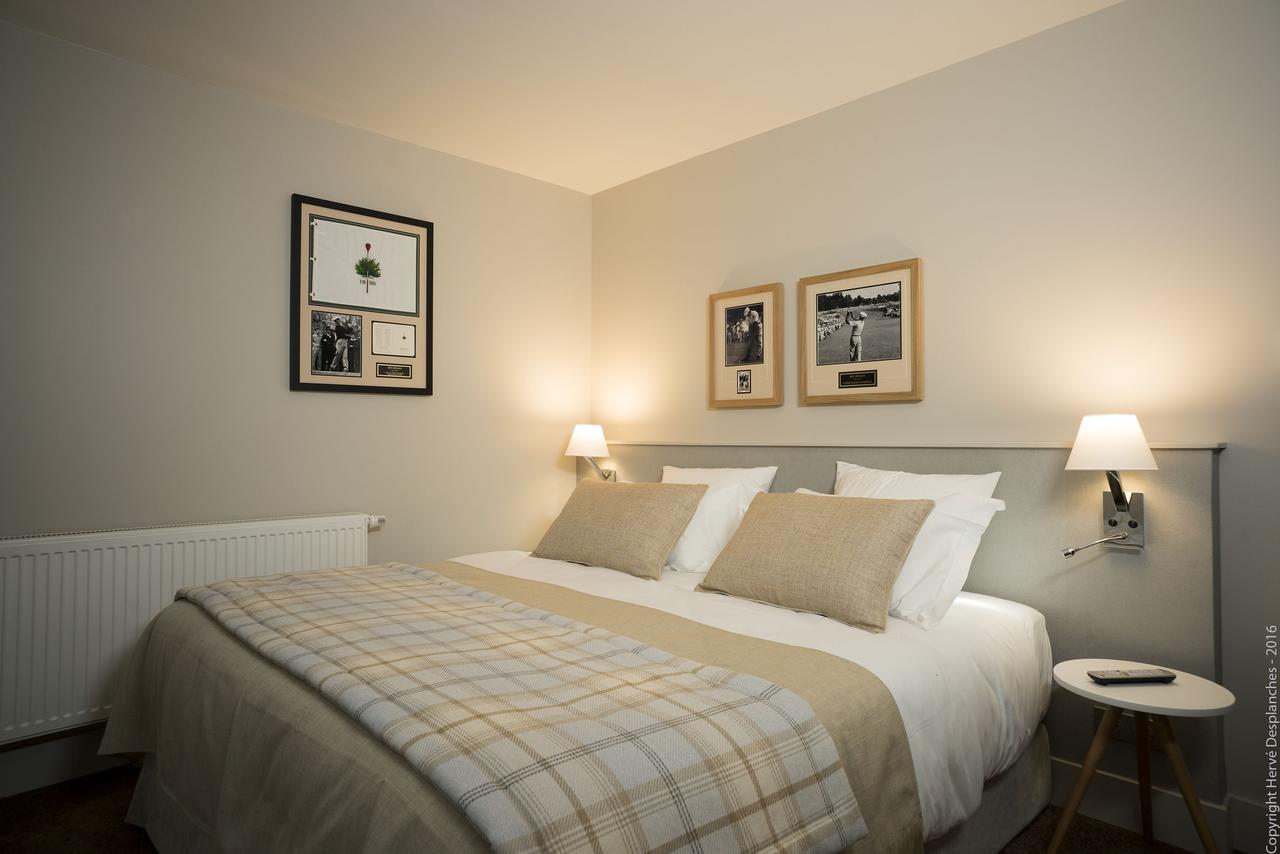 Hotel Grand Slam Le Vaudreuil Zewnętrze zdjęcie